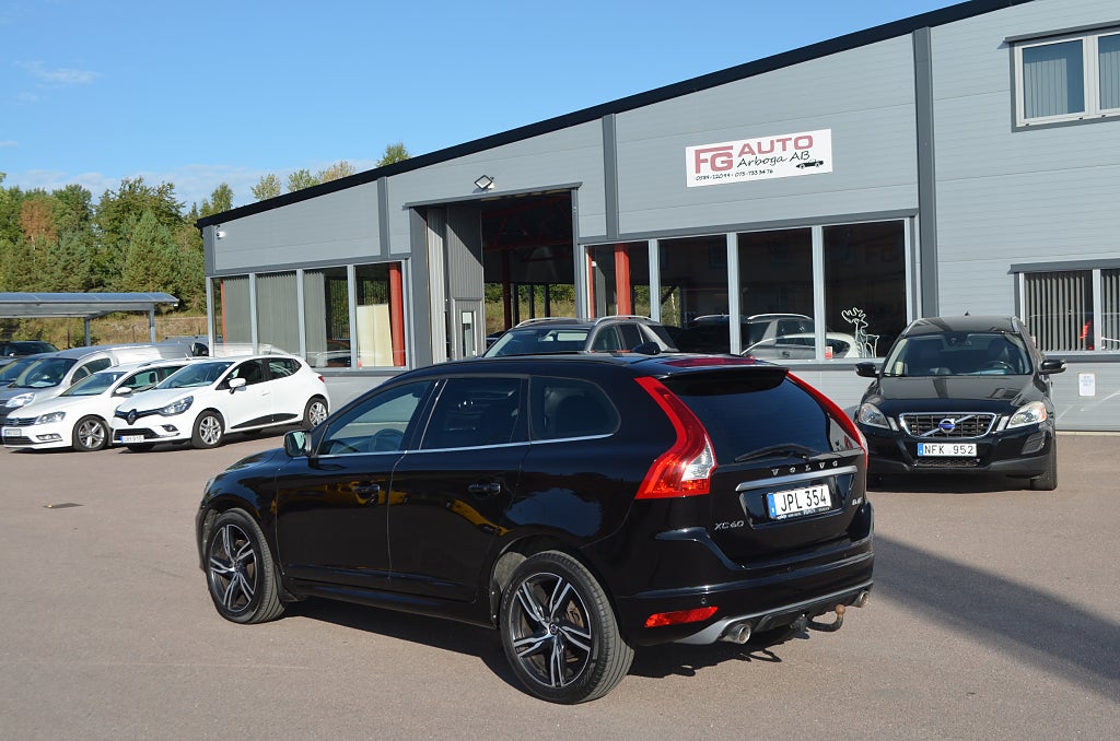 Volvo XC60 2017 - miniatyr 11
