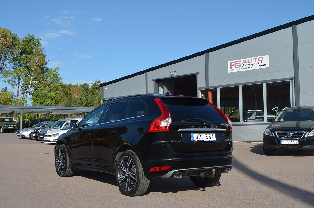 Volvo XC60 2017 - miniatyr 12