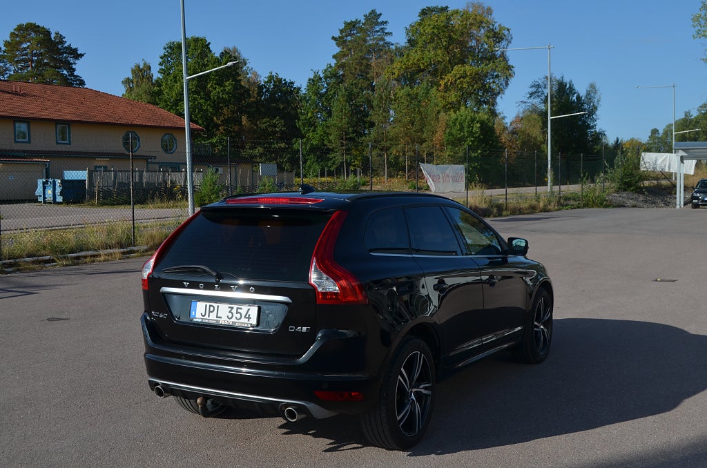 Volvo XC60 2017 - miniatyr 13