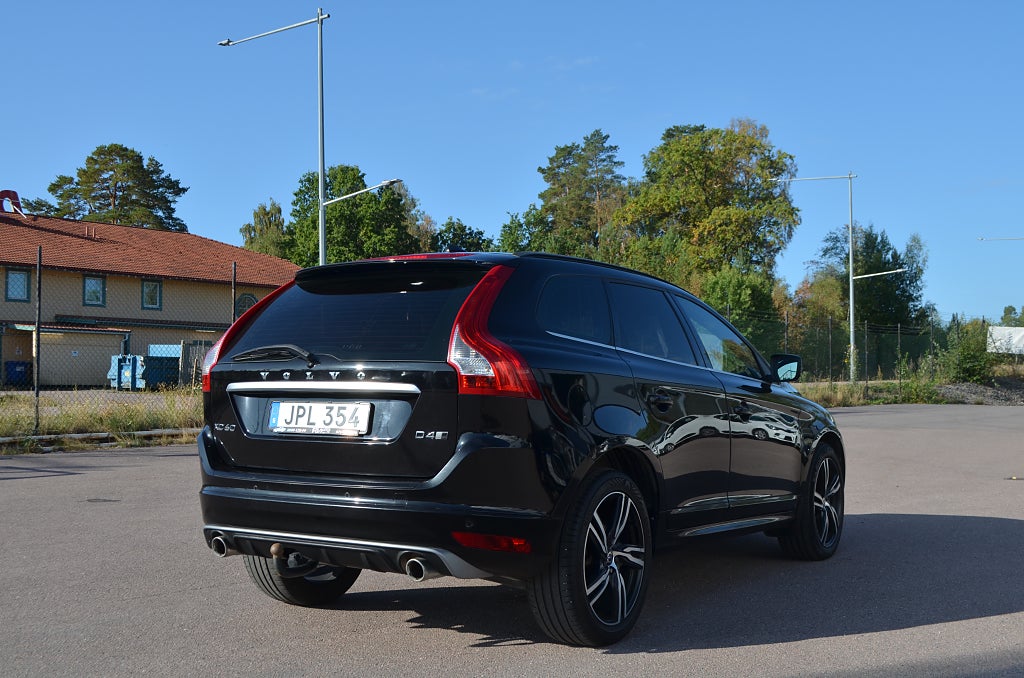 Volvo XC60 2017 - miniatyr 14