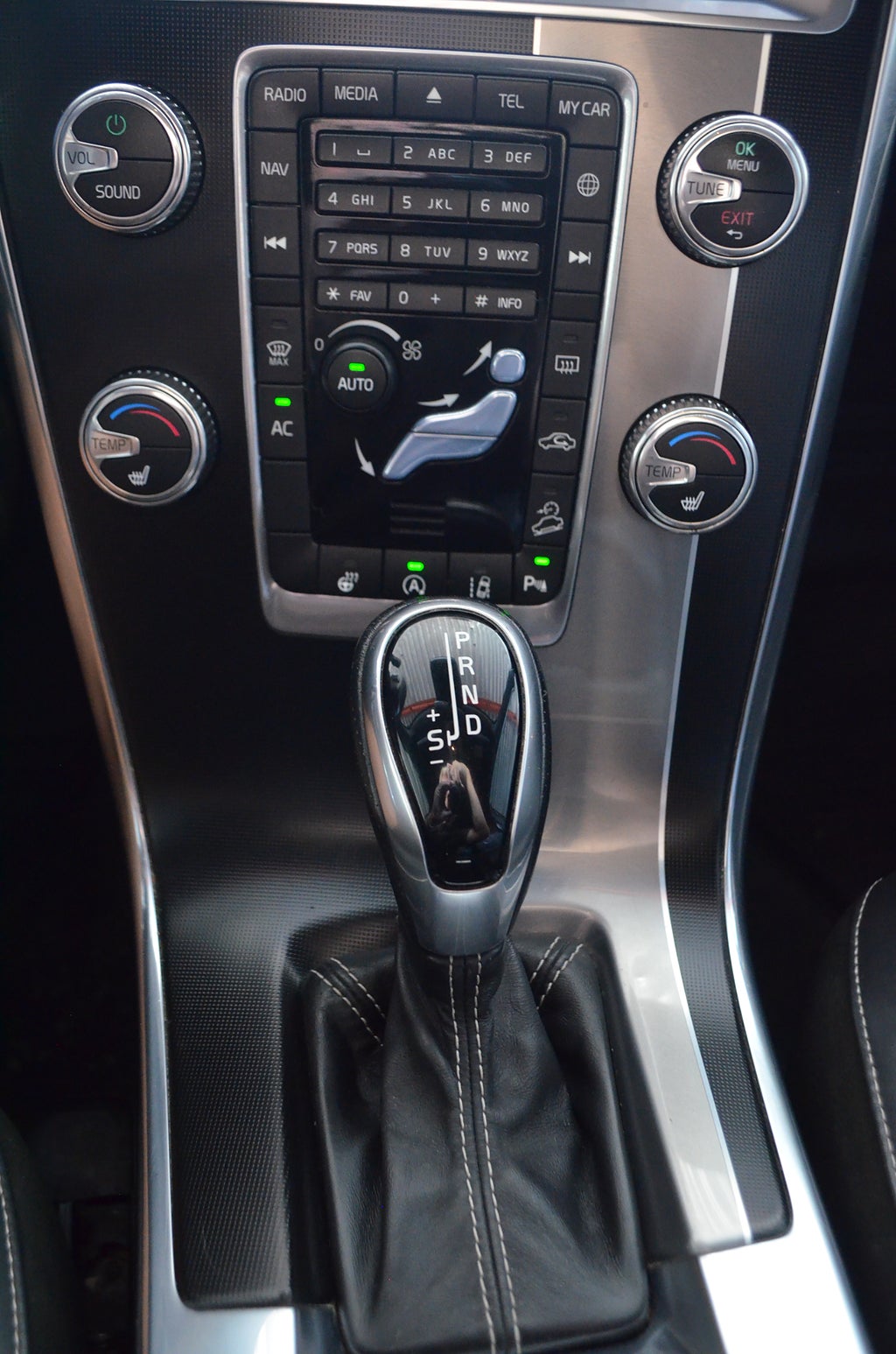 Volvo XC60 2017 - miniatyr 25