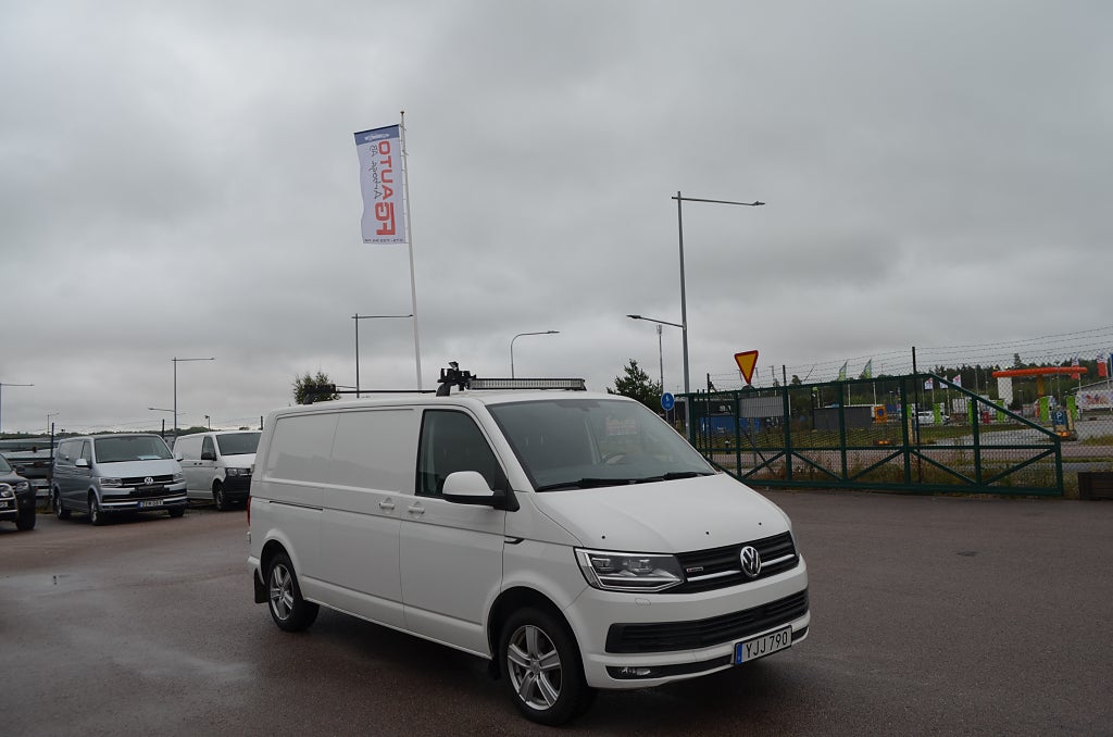 Volkswagen Transporter 2017 - miniatyr 11
