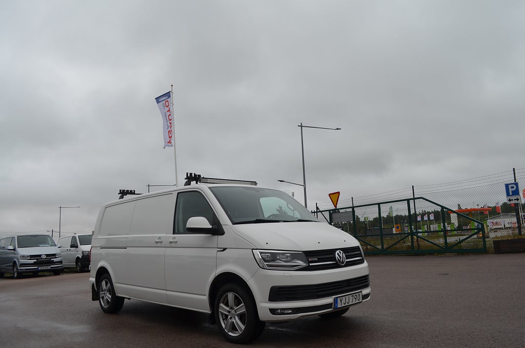 Volkswagen Transporter 2017 - miniatyr 12