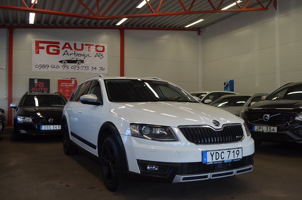 Skoda Octavia Scout 2016 - miniatyr 6