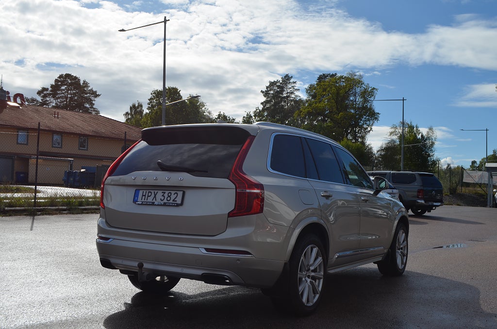 Volvo XC90 2016 - miniatyr 14