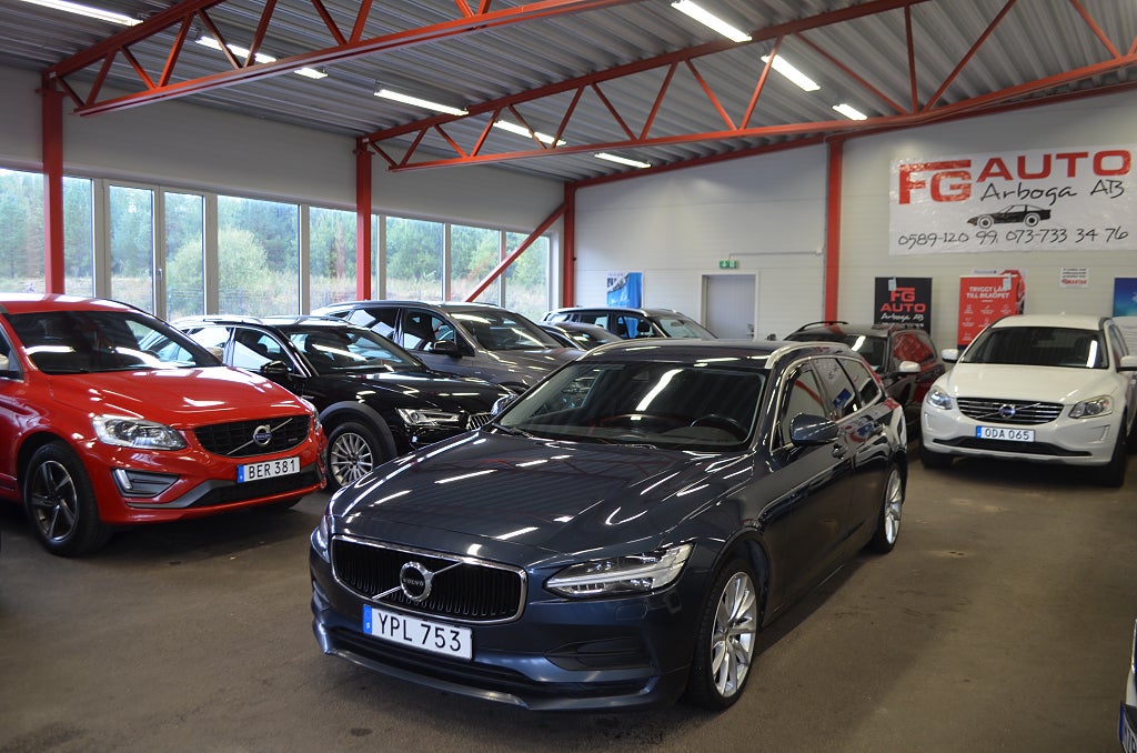 Volvo V90 D4 Momentum 190 hk VOC Drag Navi Euro 6