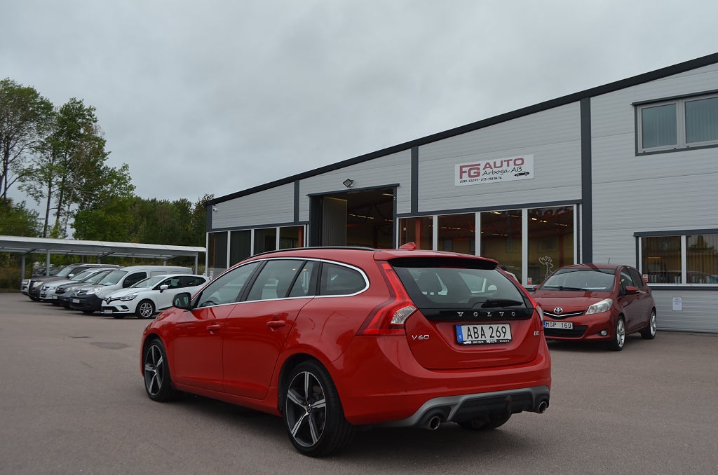 Volvo V60 2017 - miniatyr 12