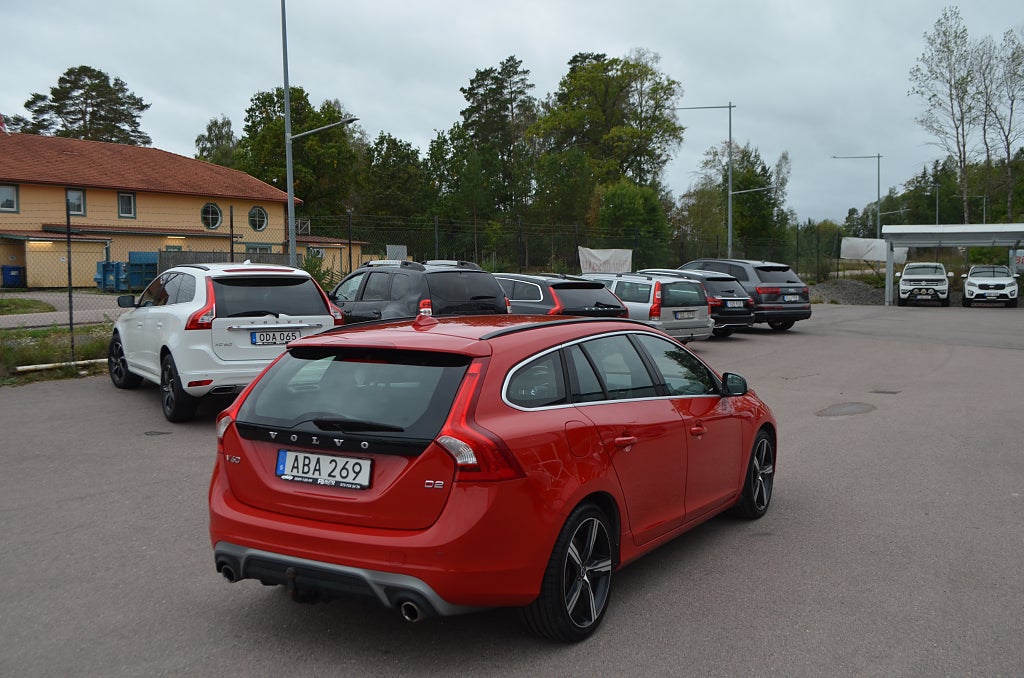 Volvo V60 2017 - miniatyr 13