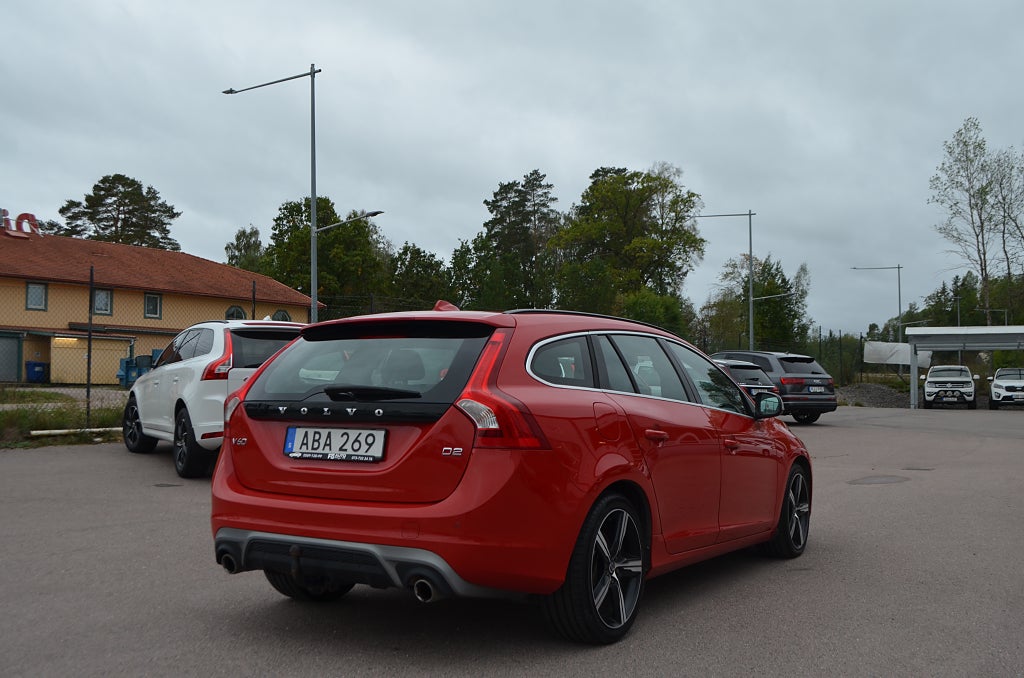 Volvo V60 2017 - miniatyr 14