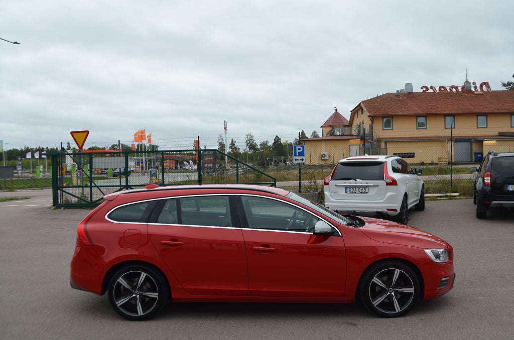 Volvo V60 2017 - miniatyr 15