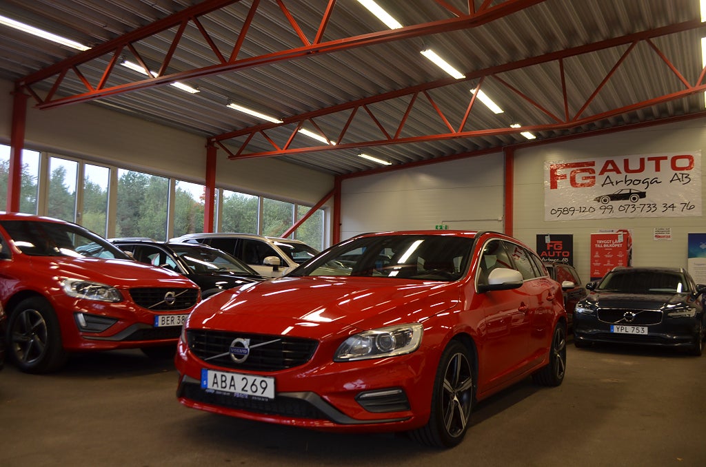 Volvo V60 2017 - miniatyr 3