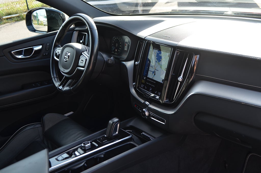 Volvo XC60 2021 - miniatyr 21