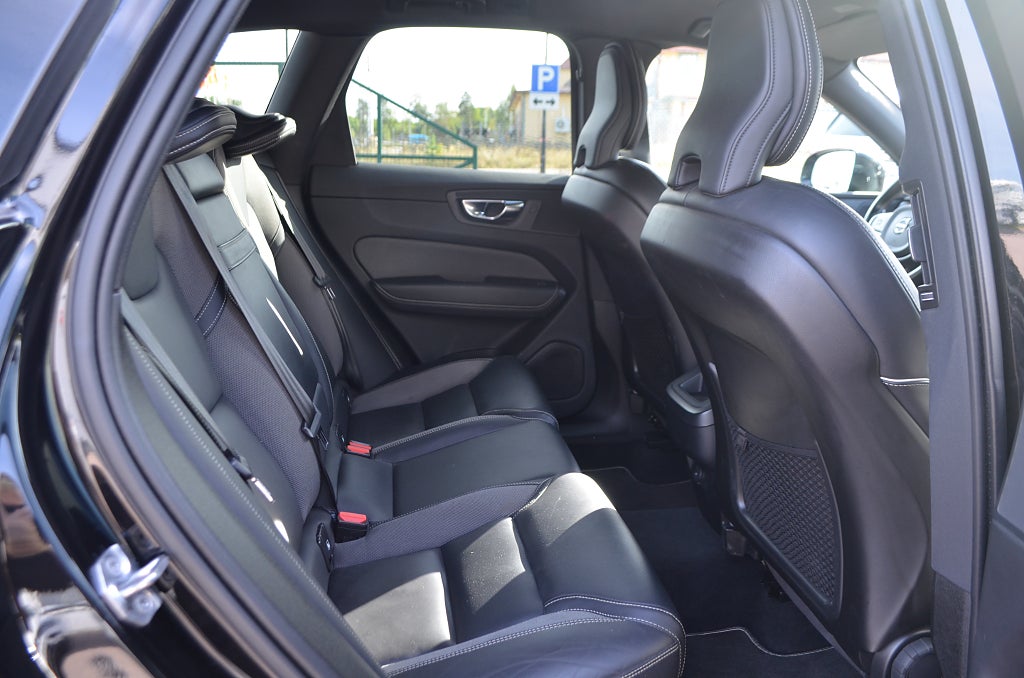 Volvo XC60 2021 - miniatyr 23