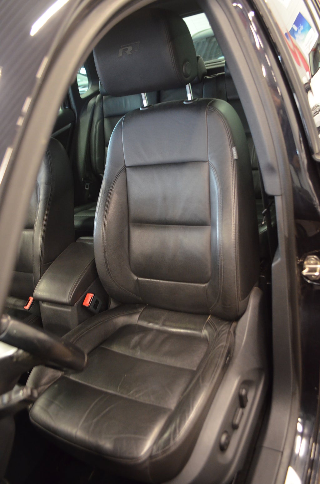 Volkswagen Tiguan 2015 - miniatyr 23
