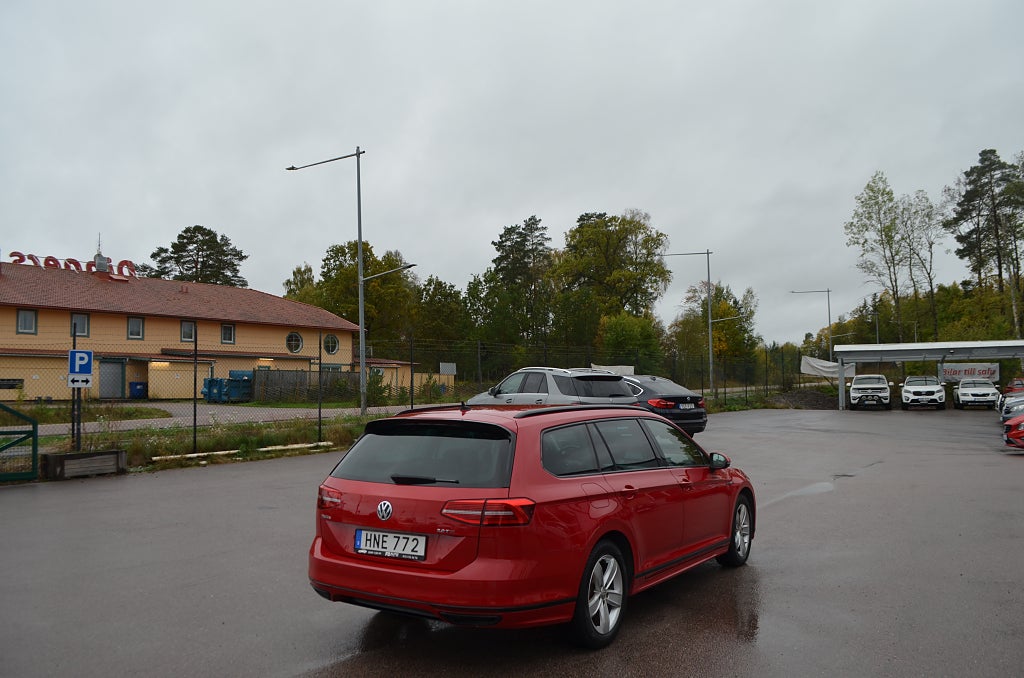 Volkswagen Passat 2016 - miniatyr 13