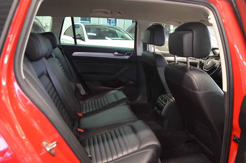 Volkswagen Passat 2016 - miniatyr 22