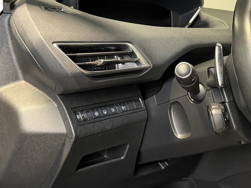 Peugeot 3008 2021 - miniatyr 12