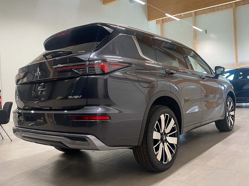 Mitsubishi Outlander 2026 - miniatyr 3