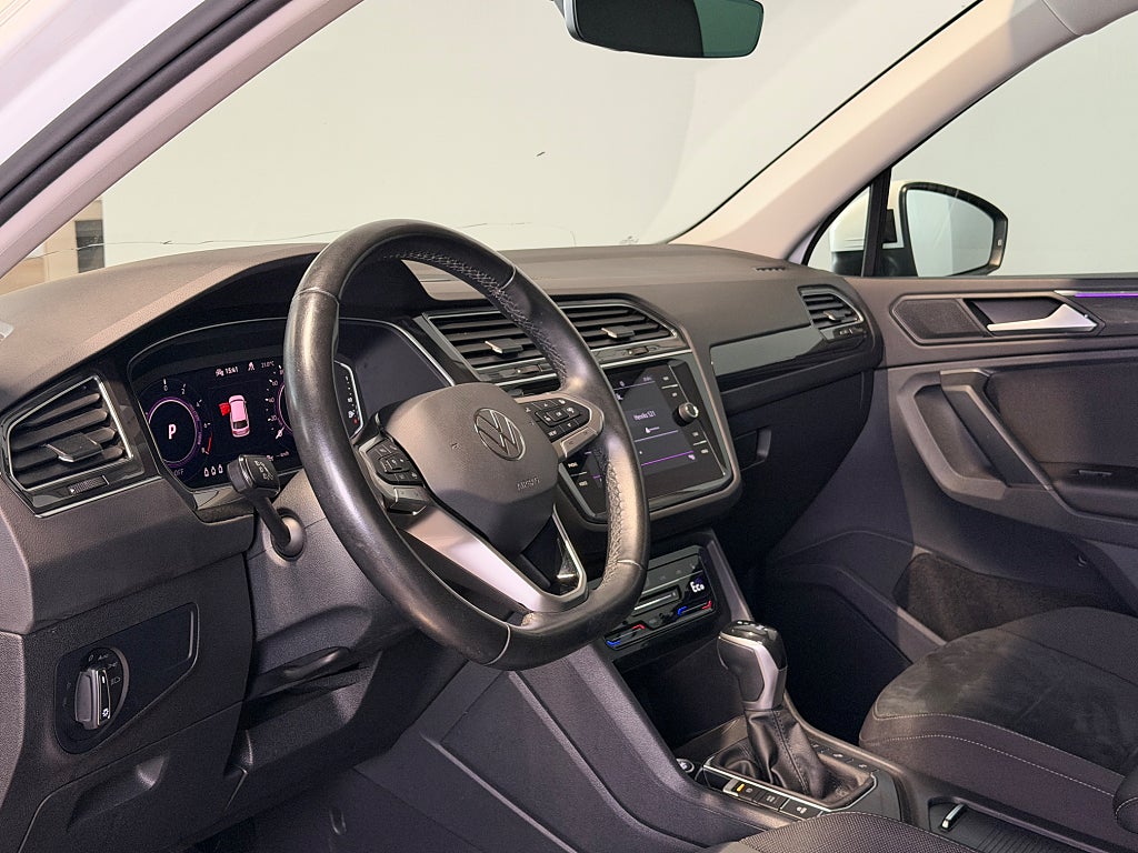 Volkswagen Tiguan 2022 - miniatyr 9
