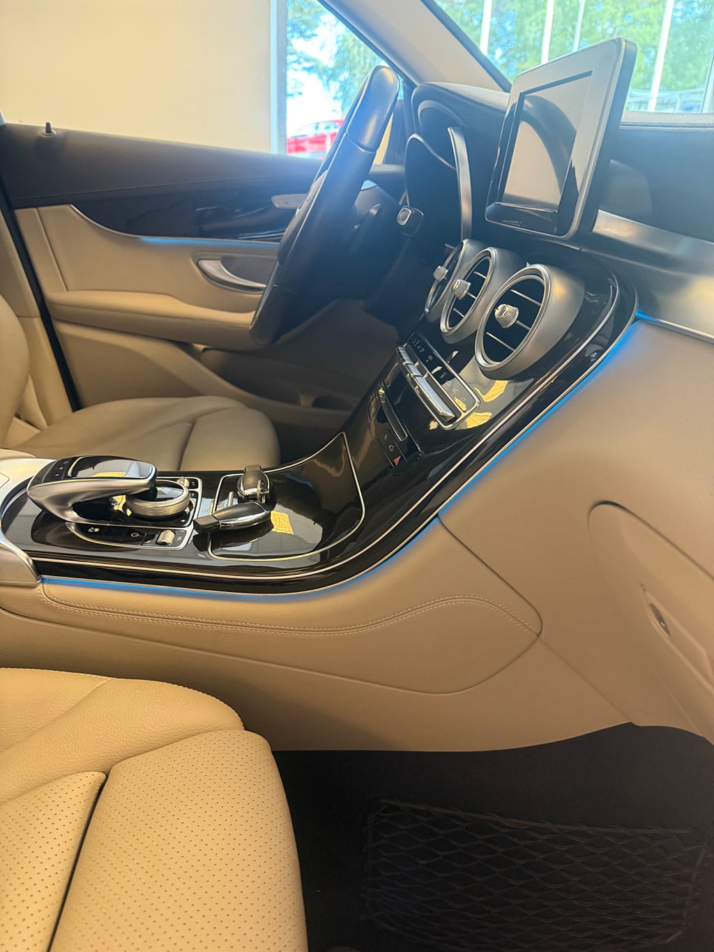 Mercedes-Benz GLC350 e 2017 - miniatyr 13