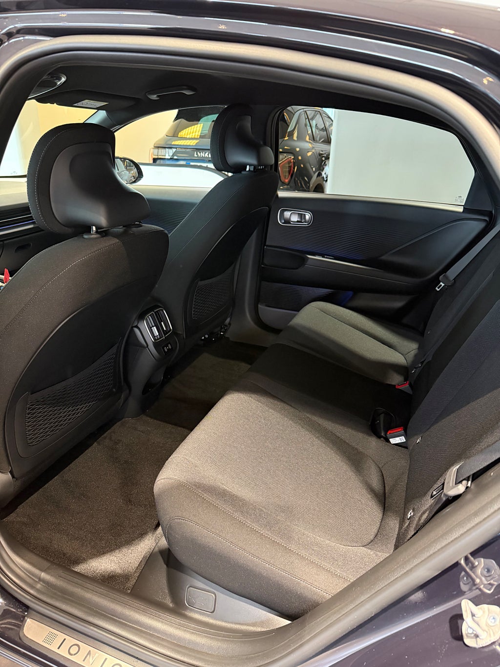 Hyundai IONIQ 6 2025 - miniatyr 10