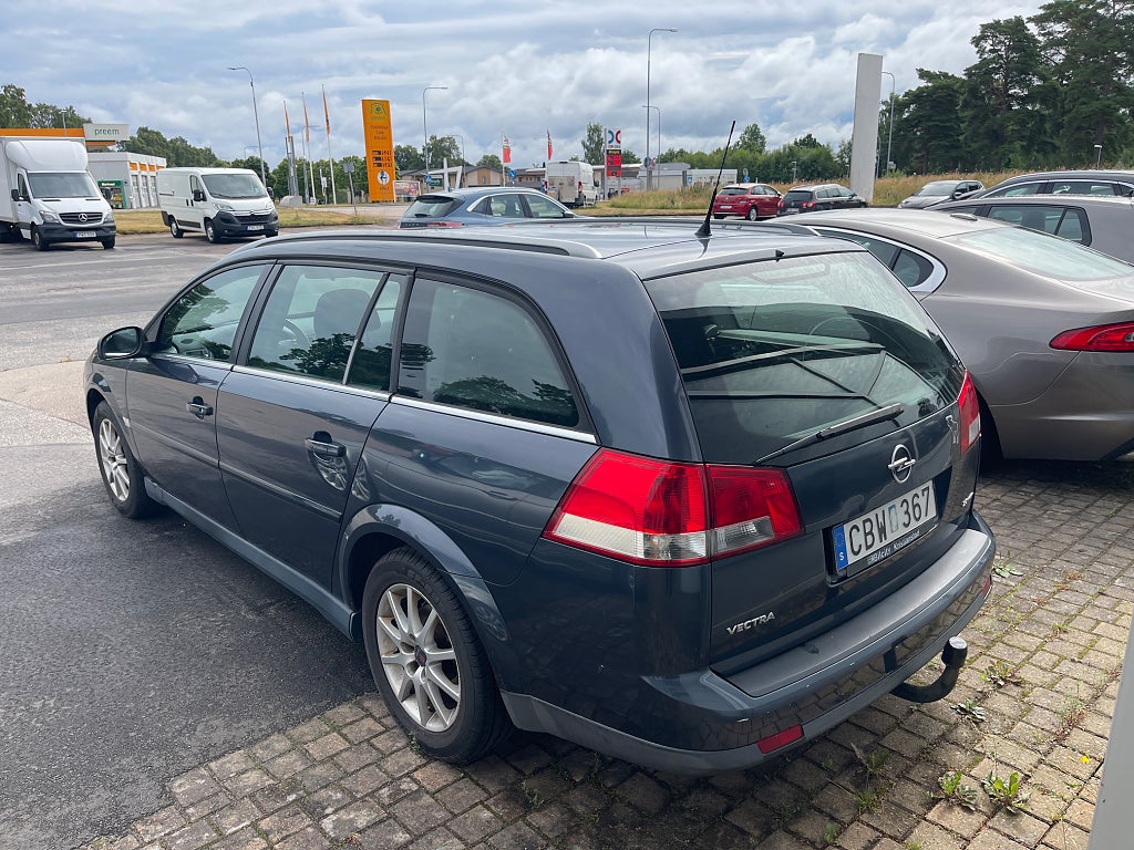 Opel Vectra 2006 - miniatyr 3