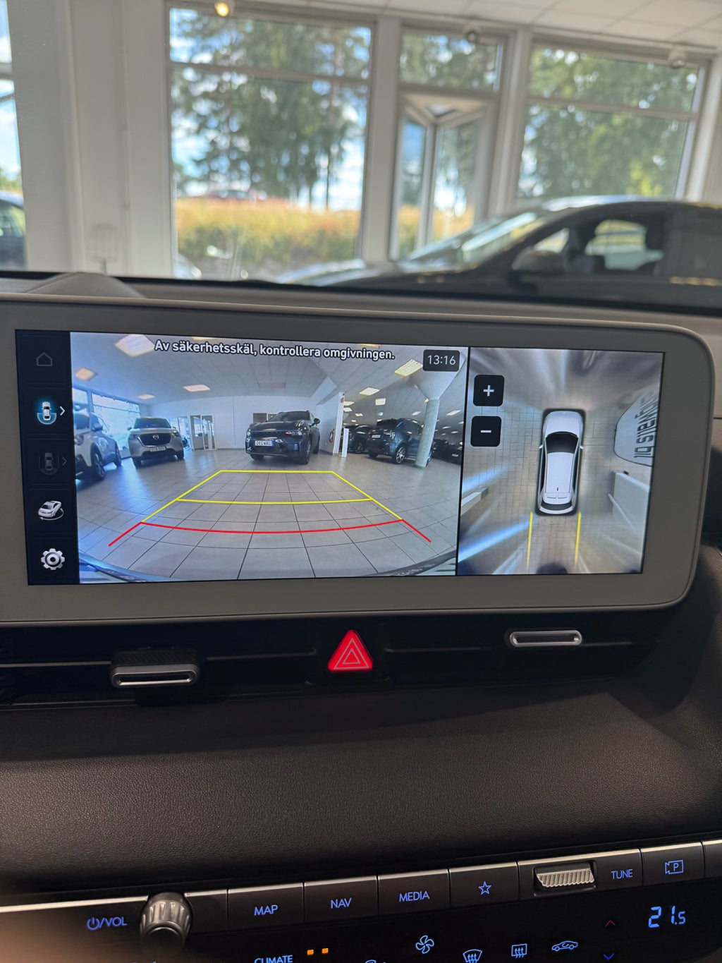 Hyundai Ioniq 5 2022 - miniatyr 11