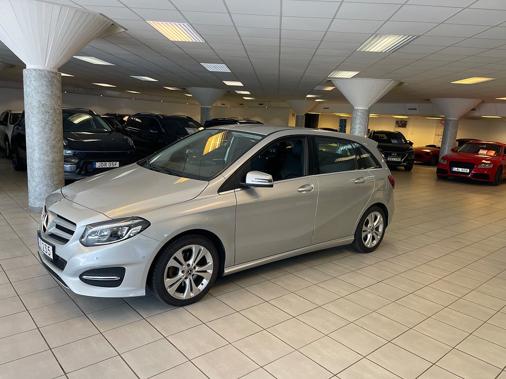Mercedes-Benz B 200 d 7G-DCT Urban Euro 6/ Drag/