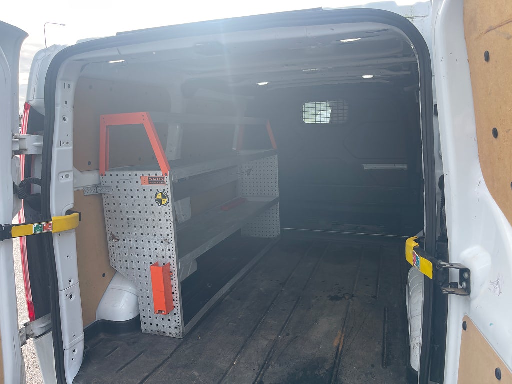 Ford Transit 2018 - miniatyr 7