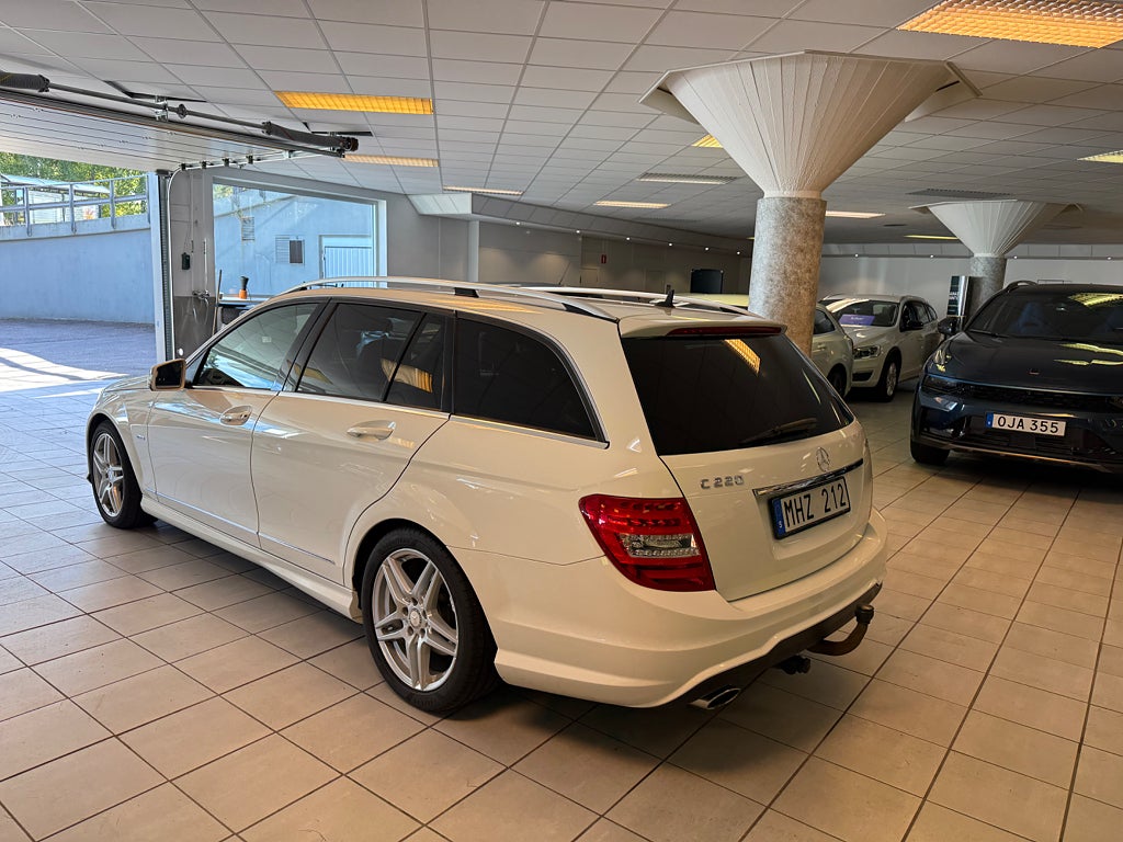 Mercedes-Benz C 2012 - miniatyr 3