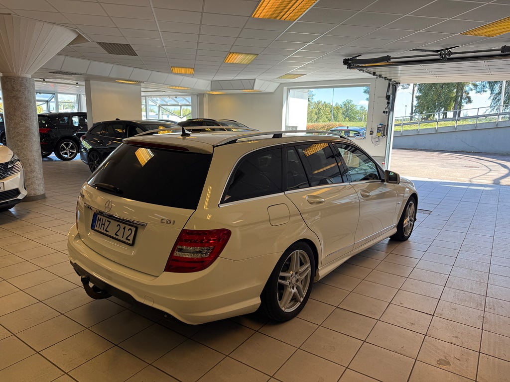Mercedes-Benz C 2012 - miniatyr 7