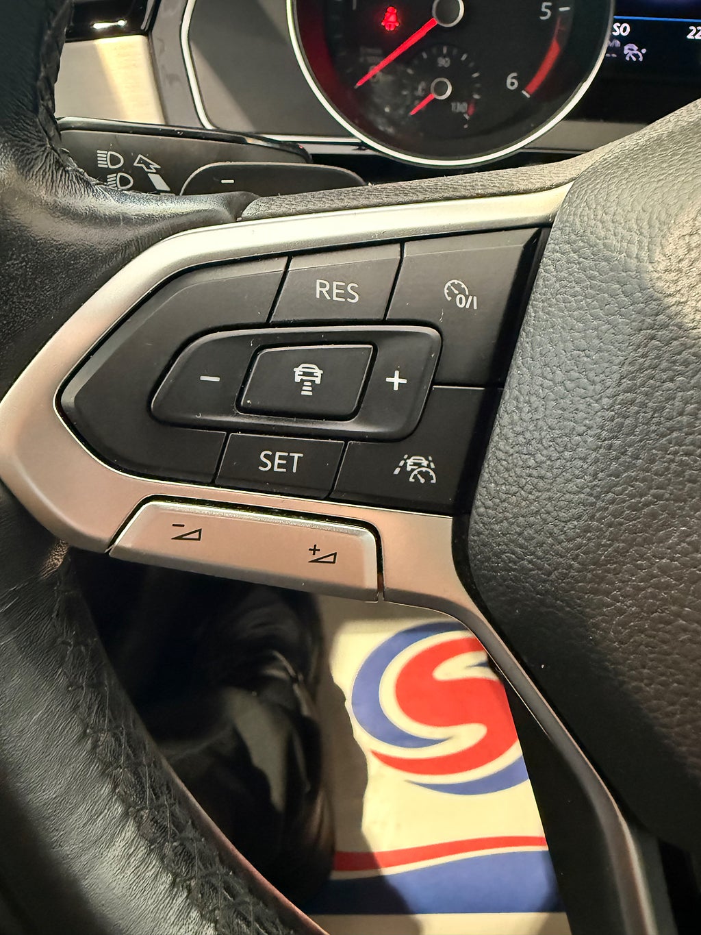 Volkswagen Passat 2020 - miniatyr 16