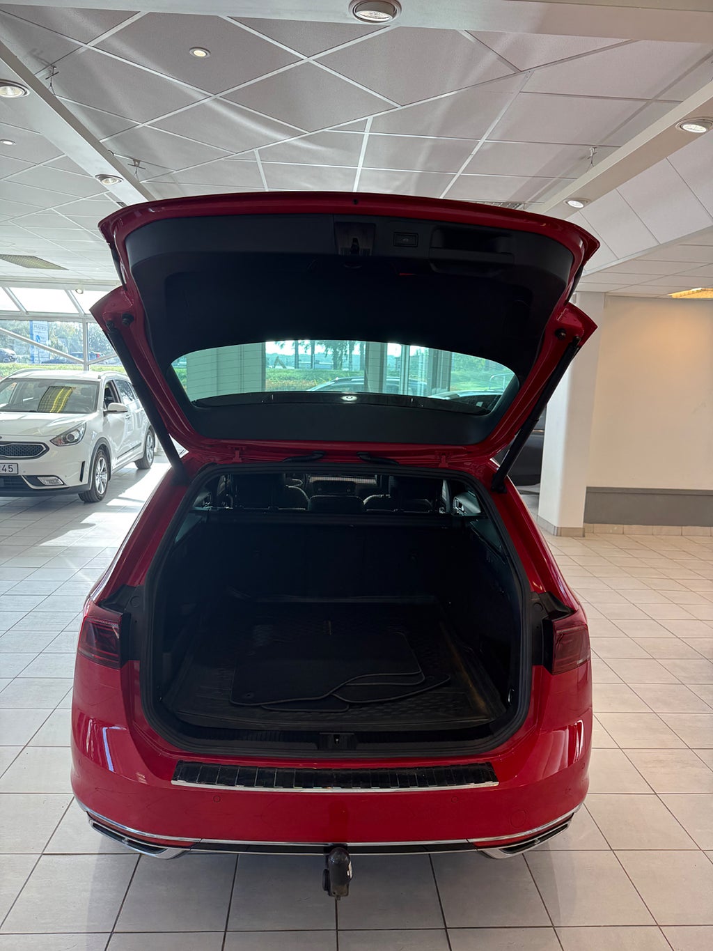 Volkswagen Passat 2020 - miniatyr 8