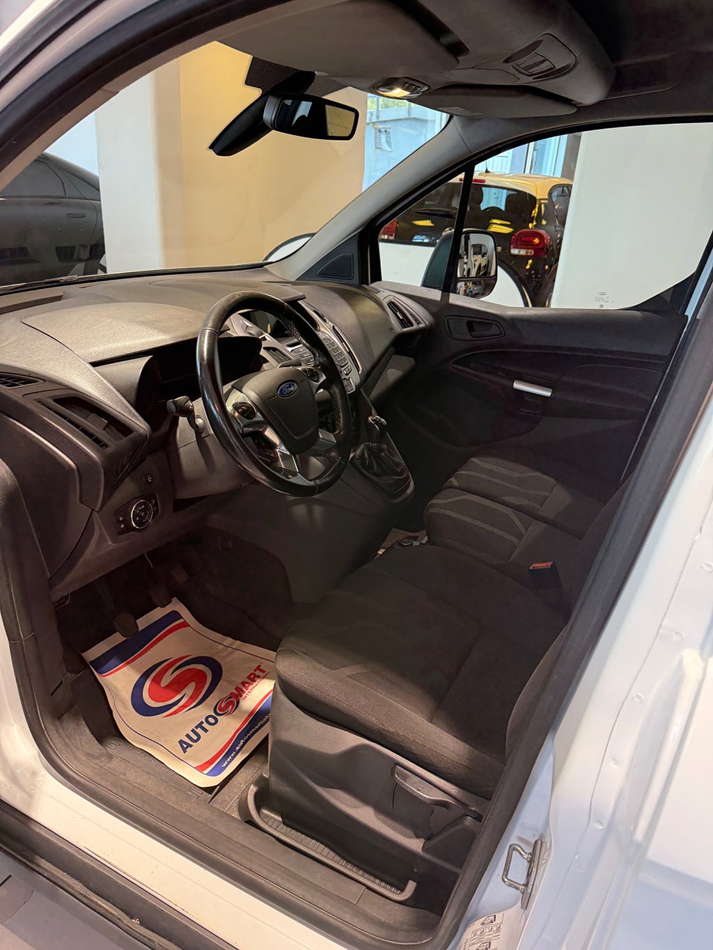 Ford Transit Connect 2017 - miniatyr 7