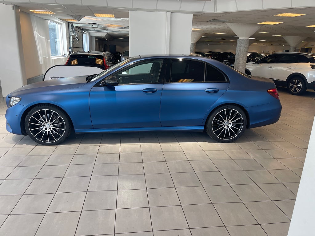 Mercedes-Benz E 220 d 9G-Tronic AMG Line/ Pano/Drag/