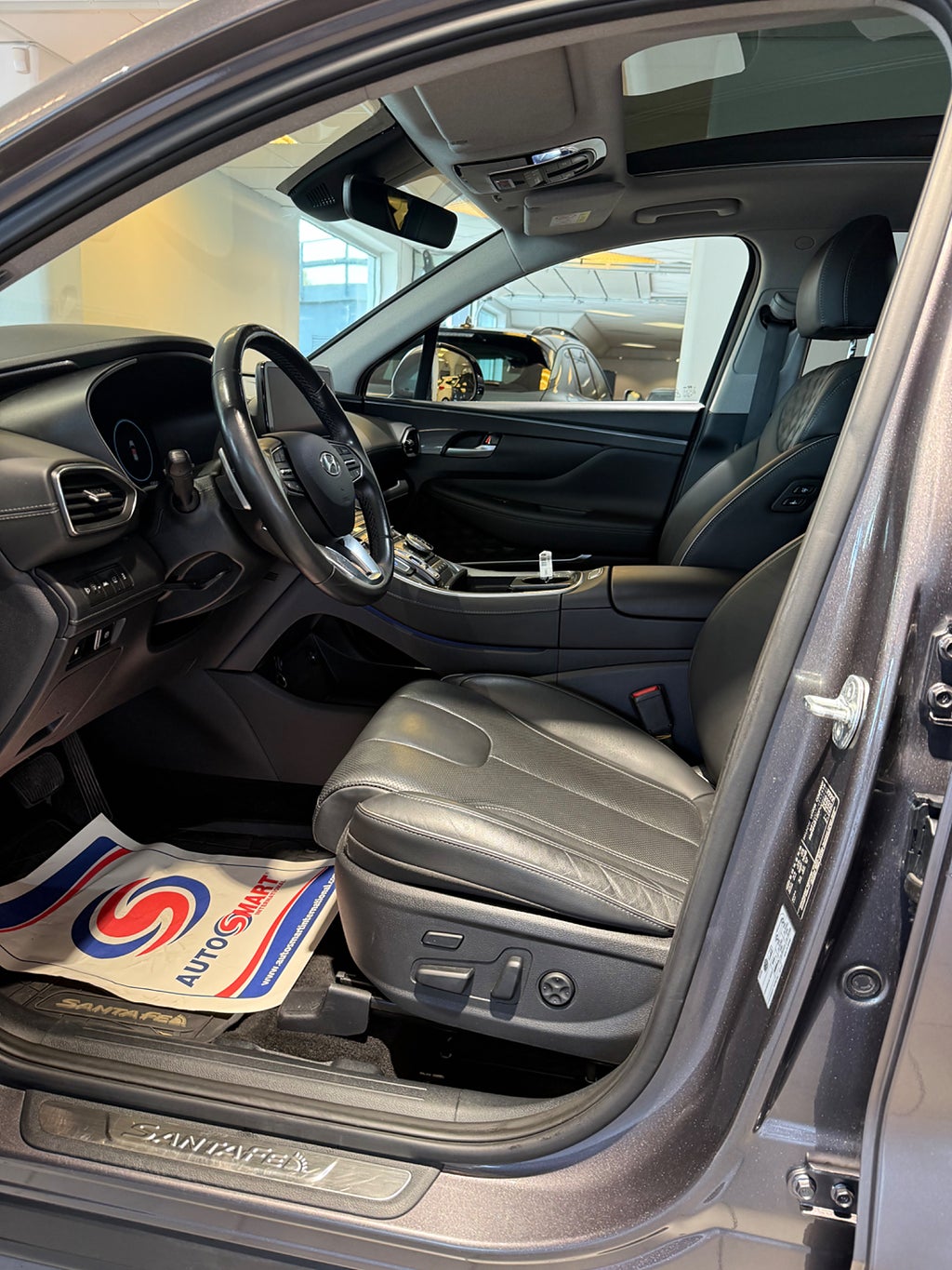 Hyundai Santa Fe 2023 - miniatyr 10
