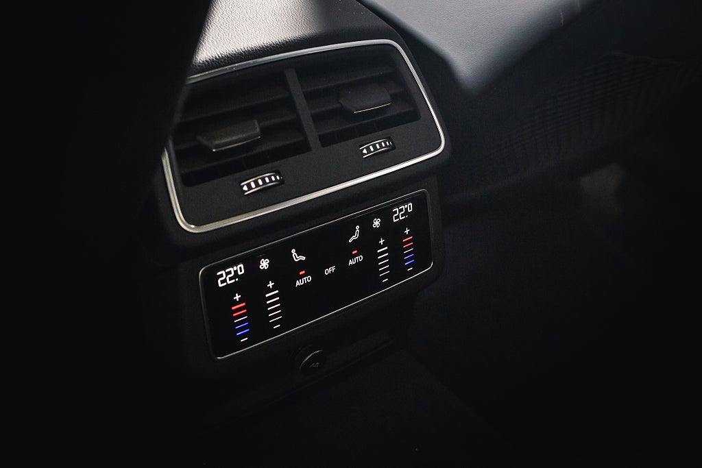 Audi RS6 2021 - miniatyr 19