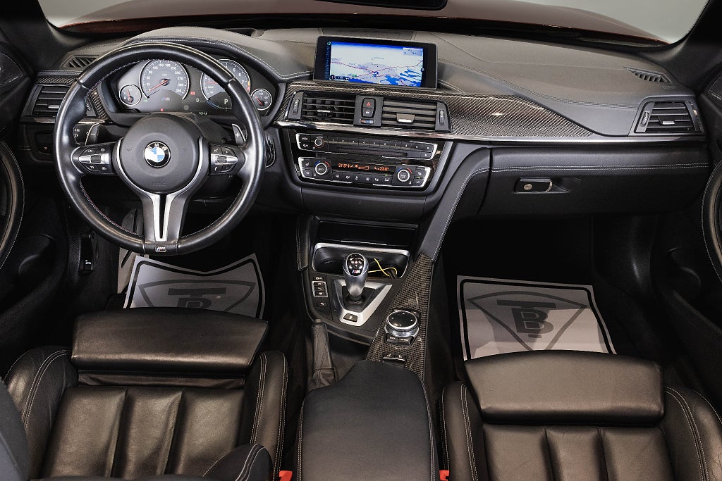 BMW M4 2015 - miniatyr 17