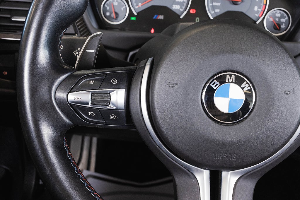 BMW M4 2015 - miniatyr 20