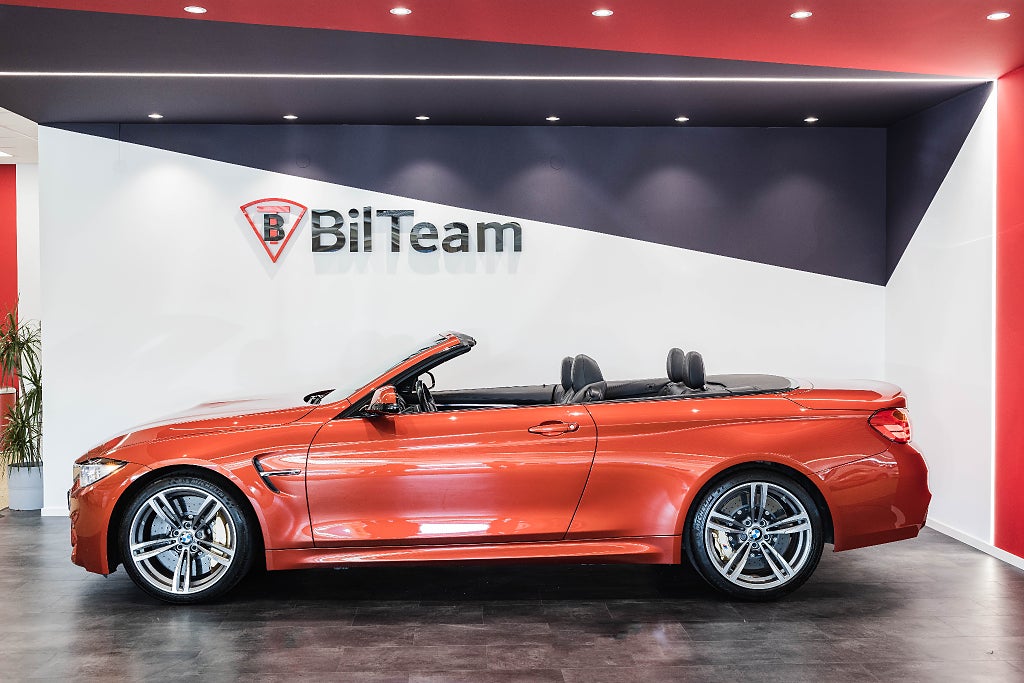 BMW M4 2015 - miniatyr 7