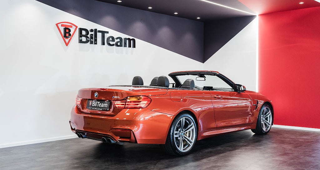 BMW M4 2015 - miniatyr 8