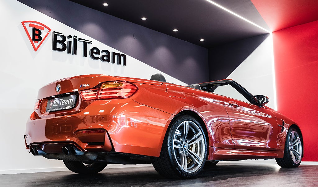 BMW M4 2015 - miniatyr 10