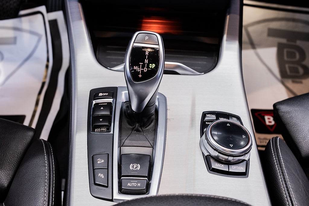 BMW X4 2015 - miniatyr 23