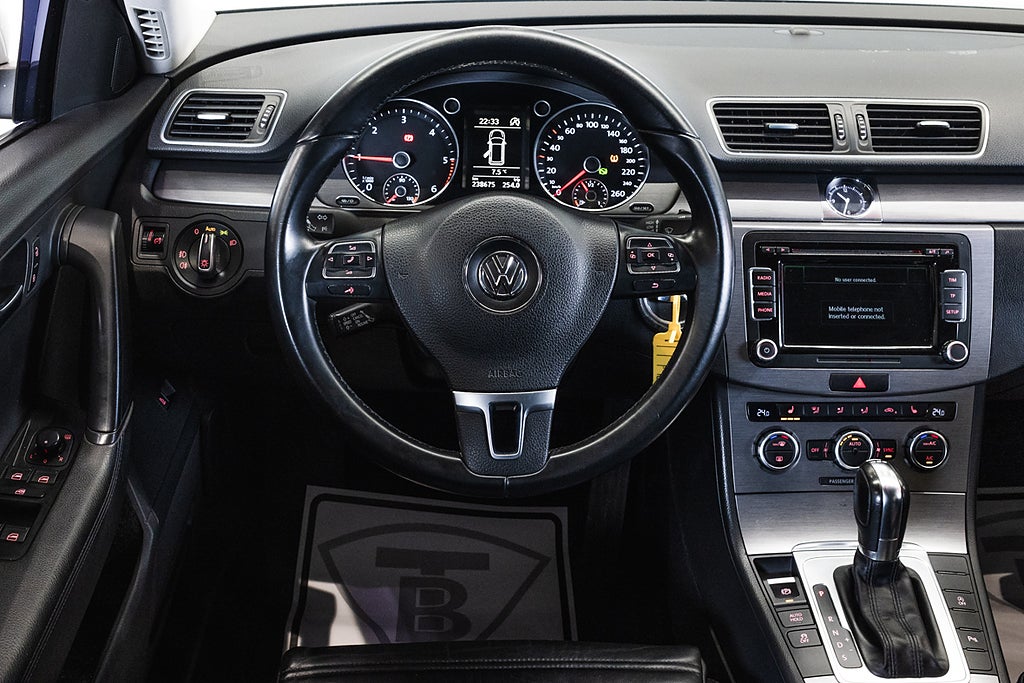 Volkswagen Passat 2013 - miniatyr 17