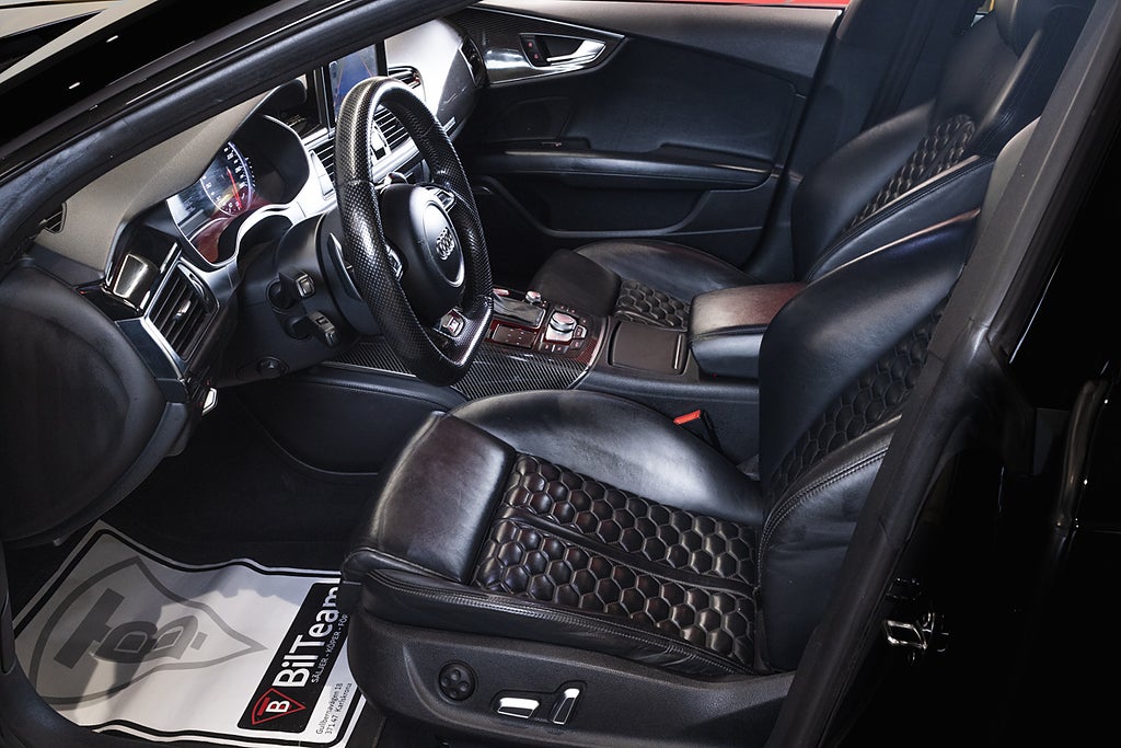 Audi RS7 2015 - miniatyr 13