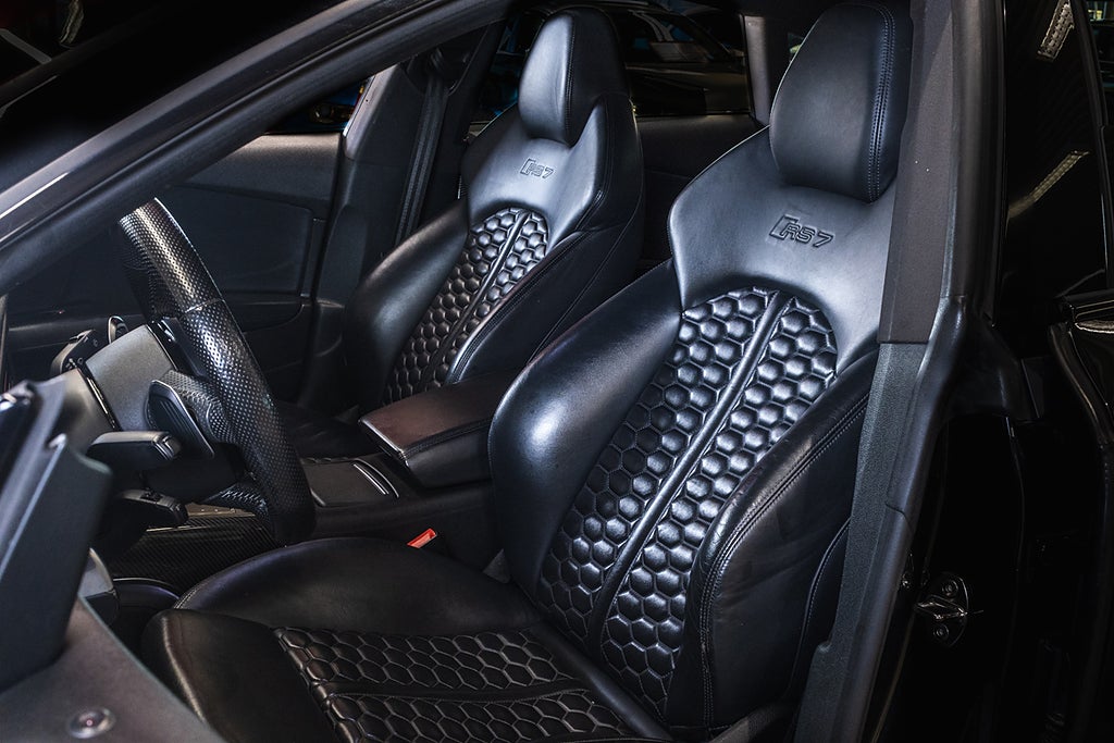 Audi RS7 2015 - miniatyr 14
