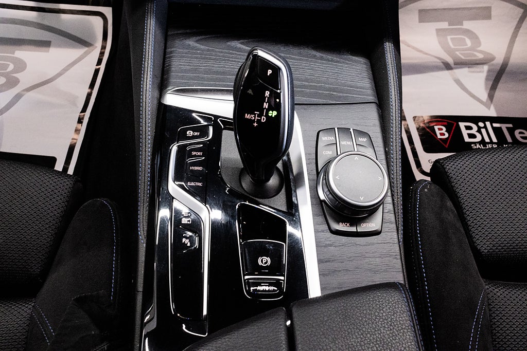 BMW 530e 2021 - miniatyr 24