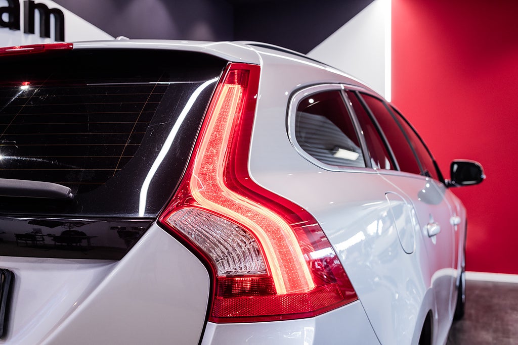 Volvo V60 2014 - miniatyr 9