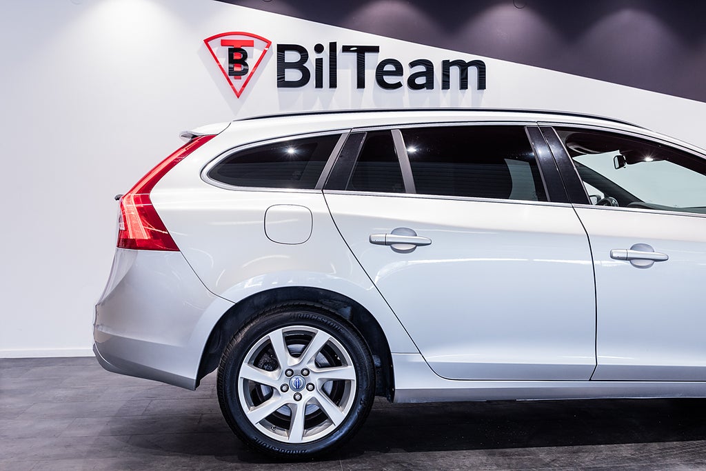 Volvo V60 2014 - miniatyr 10