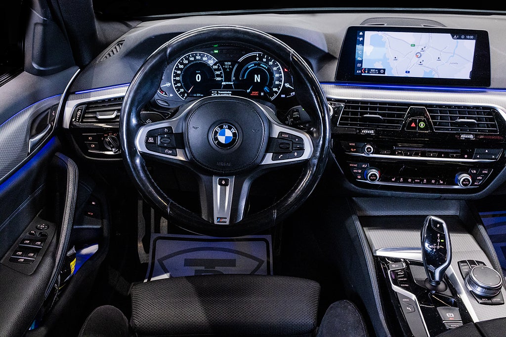 BMW 530e 2019 - miniatyr 17